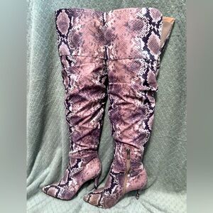 Style JS- Ladee Totally Taupe combo multi Baja Snk apt size 7